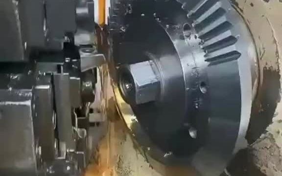 傘齒輪插齒加工 精密傳動件的制造工藝探析